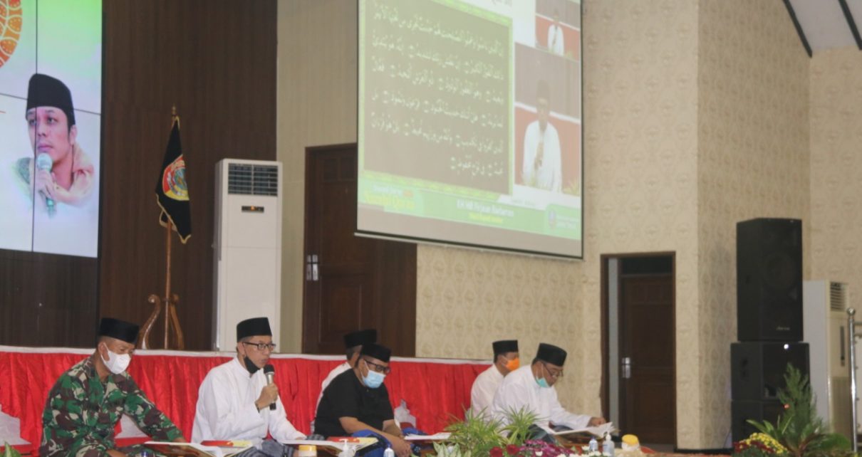 Tanda Pejabat Baik adalah Mau Baca Al Qur’an