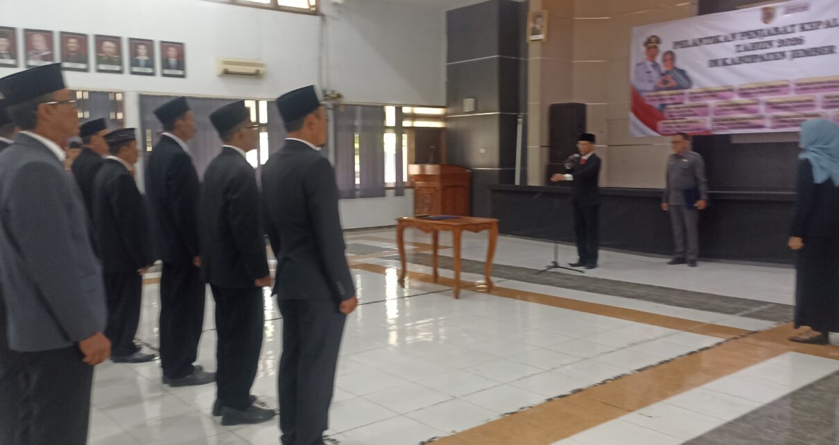 Suasana pelantikan 18 Pj.Kades di Aula BKSDM di Jalan Nusantara, Selasa 10 Februari 2026.